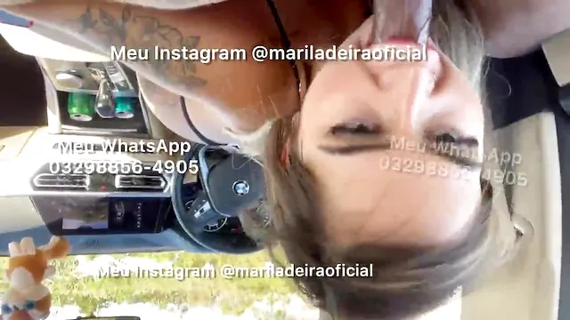 Safada Mari Ladeira chupando pau grande