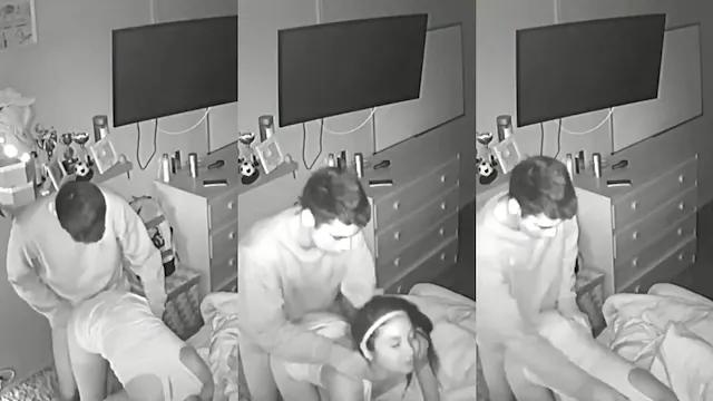 Câmera escondida no quarto pega casal no sexo