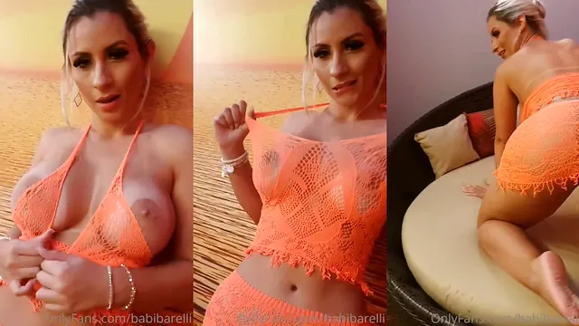 Babi Barelli se exibindo pelada tendo seu vídeo vazado