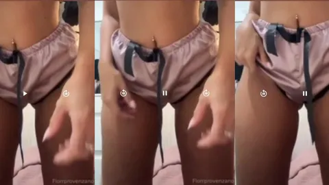 Novinha Florencia Provenzano mostrando a bucetinha