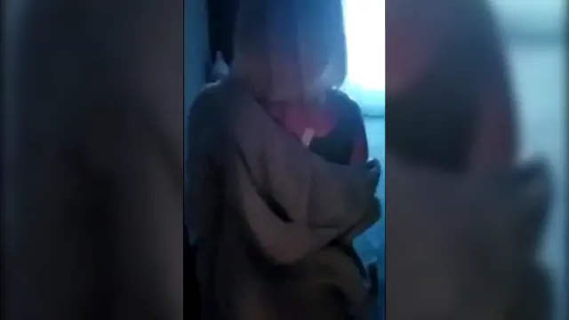 Brooklyn Chase pós balada com seu marido e seus amigos