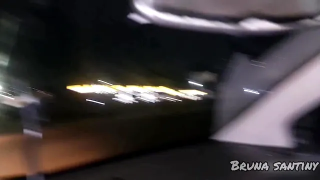 Comedor trepa até a bruna pedir arrego, e corno filmando tudo acaba gozando
