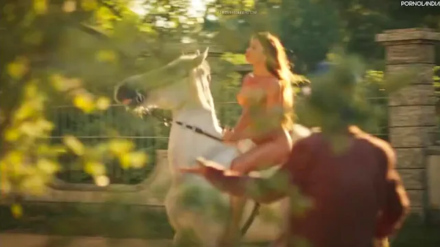 Grazi Massafera pelada em novela