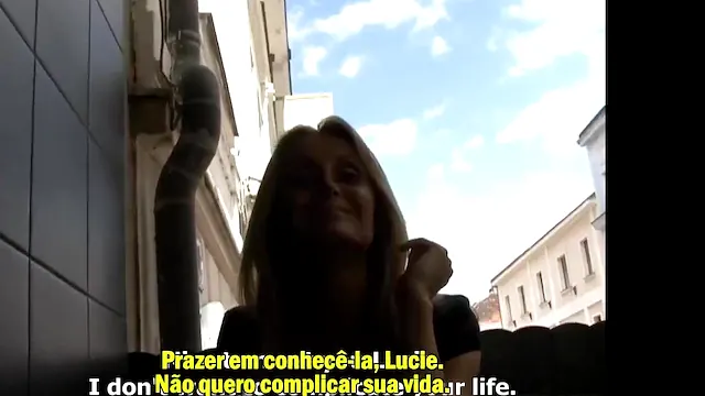 Levou ela para casa depois de tomar uma legendado