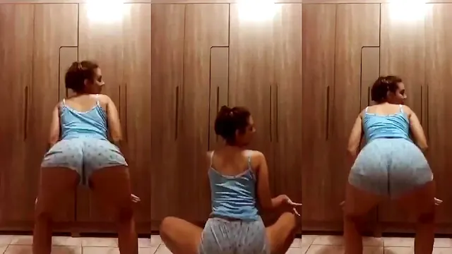 Mulata dançando funk