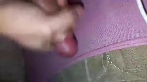 Leaked Amateur Handjob Cumshot Explosion