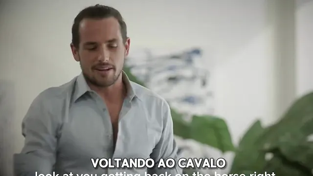 IRMÃOS BRIGANDO PRA FUDER A MAMÃE PEITUDA - LEGENDADO
