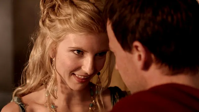 SPARTACUS 1 TEMPORADA EPISODIO 1 -  CENAS NUDEZ