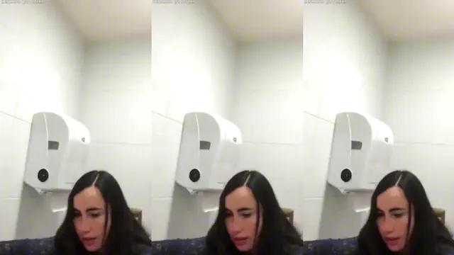 Vazou a novinha fudendo com diretor