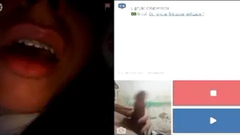 Hot Girl Flashes on Omegle