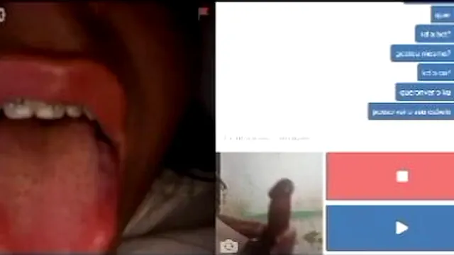 Hot Girl Flashes on Omegle