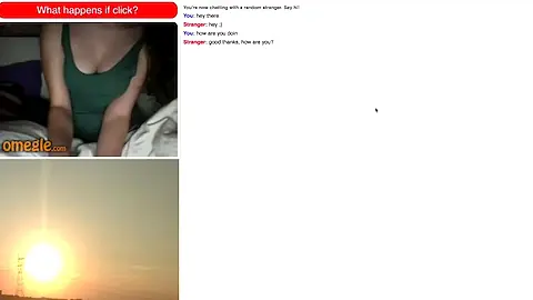 Gostosa peituda mostrou o corpo pra um estranho