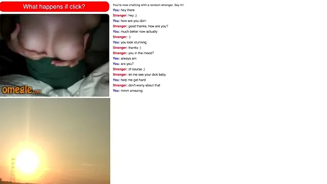 Gostosa peituda mostrou o corpo pra um estranho
