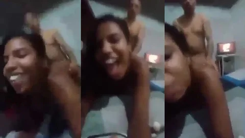 Levou a faveladinha do baile pro barraco e colocou na chapa ????♠️