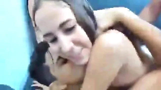 QUAL A COR DA bct1nha da branquinha depois dessa salada