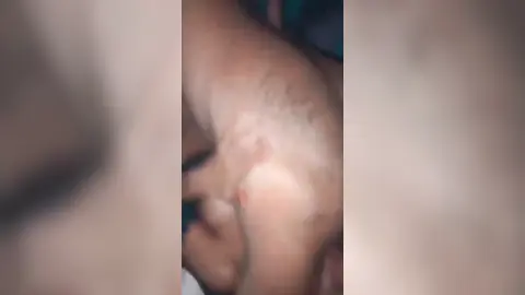 Metendo com vontade na cacheada