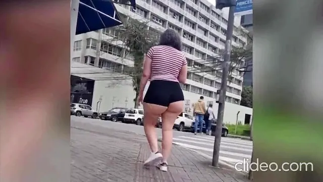Essa quer rola nesse cuzão