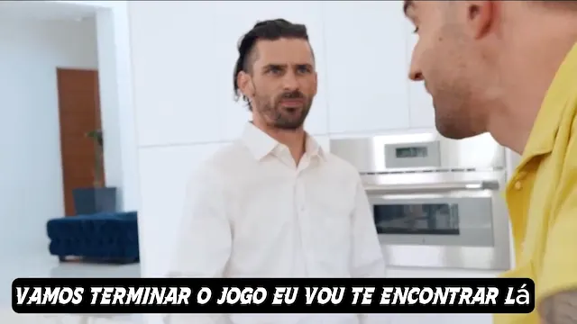 BRAZZERS - Dona de casa Blonde excitada Katalina Kyle prefere foder Alex do que limpar a