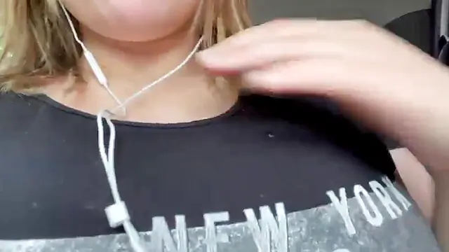 Esposa de Corno Peituda Gostosa 2