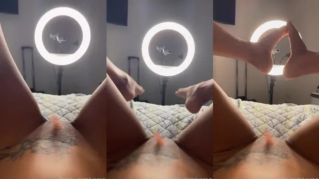 Hairy Pussy Babe Spreads Legs to Show Her Wet Cunt