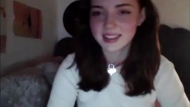 Omegle video gostosinha mostrando a calcinha