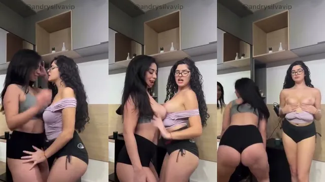 Safadas lésbicas roçando peitos na putaria