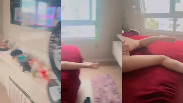 Novinha se exibindo pros vizinhos na frente do namorado