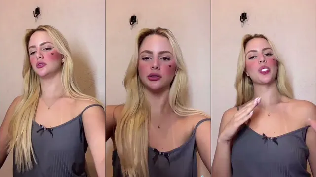 Busty Cam Girl Flashes Her Natural Tits on Live