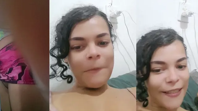 Putinha fazendo live abrindo a bunda