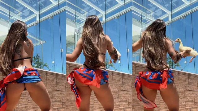 Video Nathalia Valente rebolando o rabo
