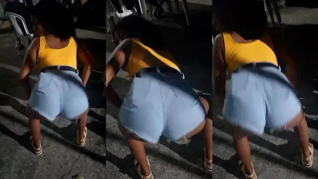 Preta De Cacheado Dançando - Parte 1