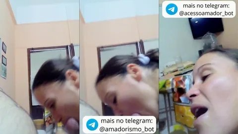 Coroa profissional em fazer sexo oral