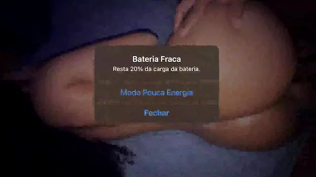 Amanda dando de ladinho