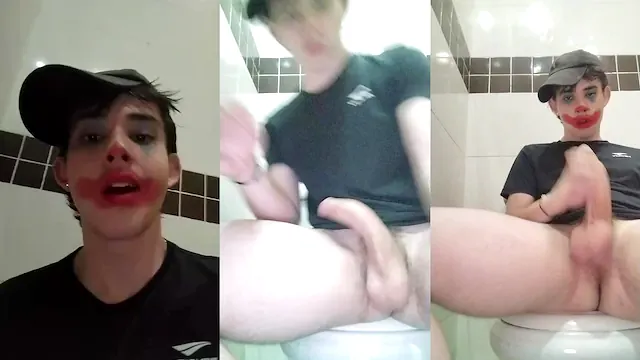 Sacudo da porra na bronha do banheiro