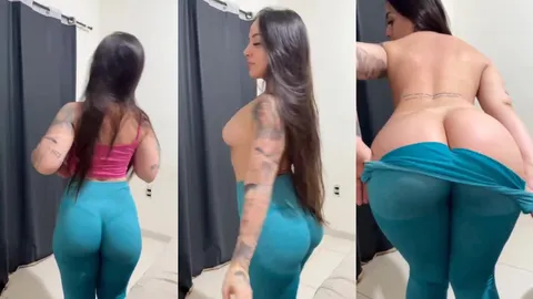 Bruna gostosa rabuda mostrando tudo