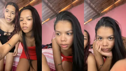 Amiguinhas em live sem calcinha se exibindo